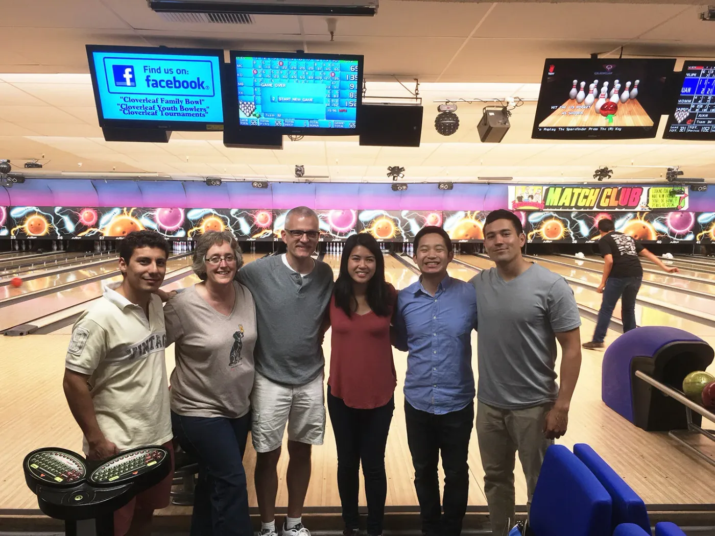 bowling1.jpg